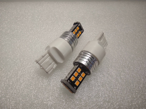 Светодиодная лампа (15 диодов) W21W, оранжевый, один контакт (за 1 шт.)