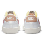 Кроссовки Nike, DC4769-109