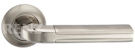 Дверная ручка "Адриано" RENZ