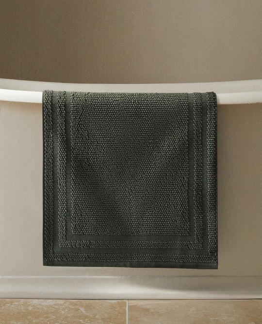 ZARA HOME КОВРИК ДЛЯ ВАННОЙ ИЗ ХЛОПКА С АНТИСКОЛЬЗЯЩЕЙ ПОВЕРХНОСТЬЮ, АНТРАЦИТОВЫЙ