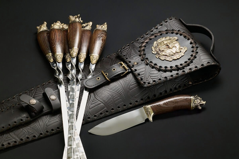 Набор шампуров "Звери Большие" в чехле из натуральной кожи