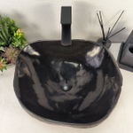 Раковина из речного камня RS-65093 46*40*15 0861