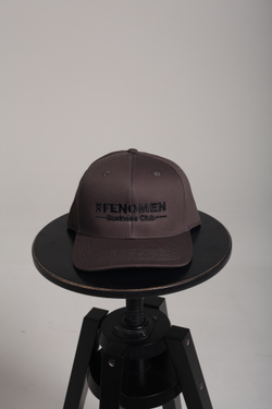 Бейсболка FENOMEN коричневая