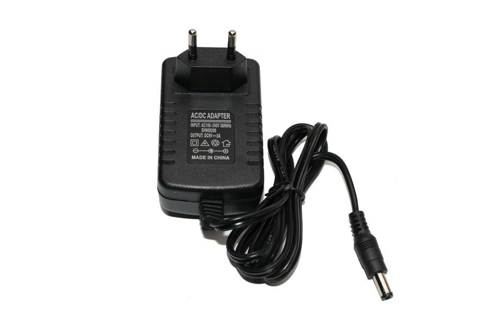 Адаптер питания LX-1202-5.5 (12v/2A) штекер 5.5мм. (C12/2A-5.5)