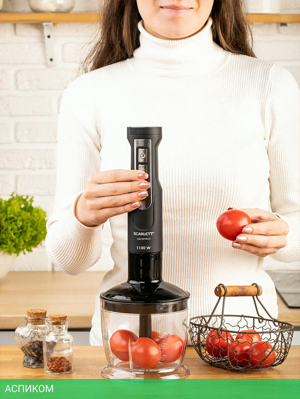Блендер Scarlett SC-HB42F61 серебристый/черный