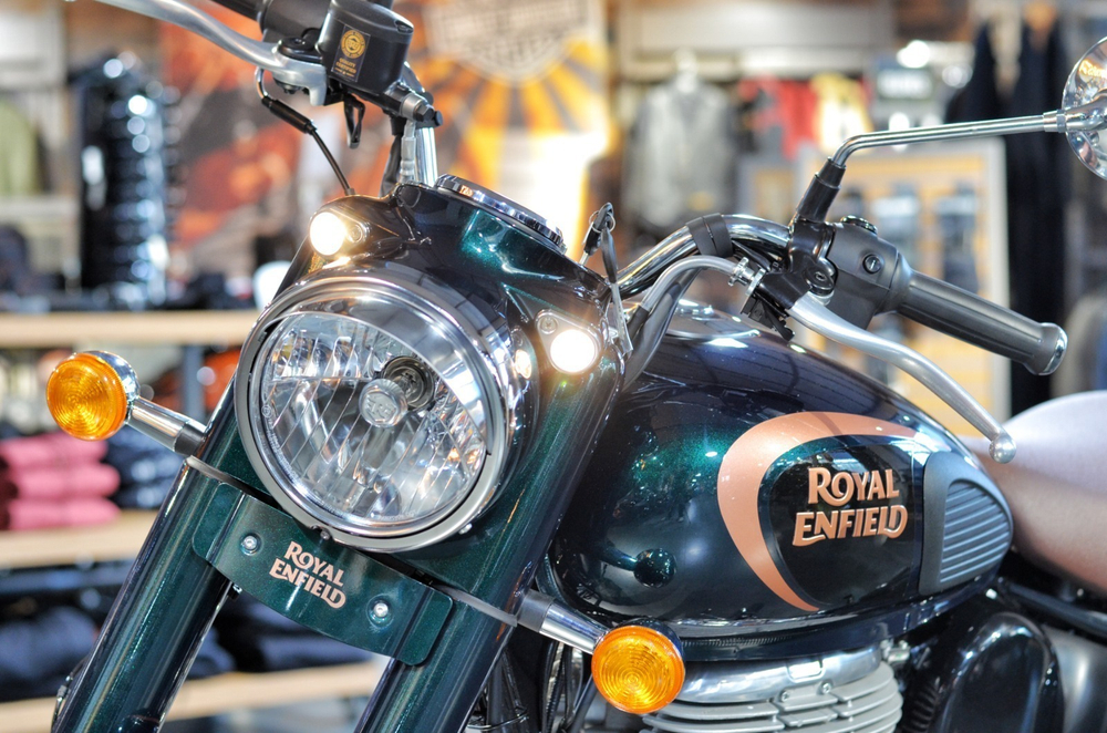 Royal Enfield Classic 350 Halcyon Green