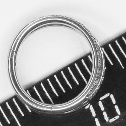 Кольцо для пирсинга, двойной кликер 10 мм с кристаллом, толщина 1,2 мм. Титан G23. Серебристое. 1 шт