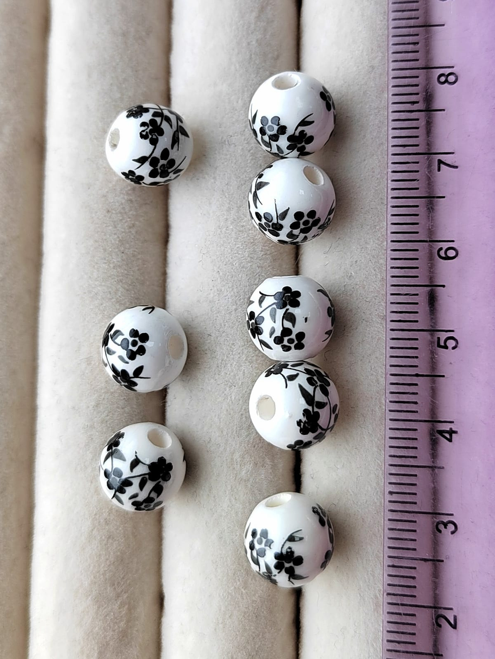 272-10чгж Бусина керамическая 10мм, черная гжель