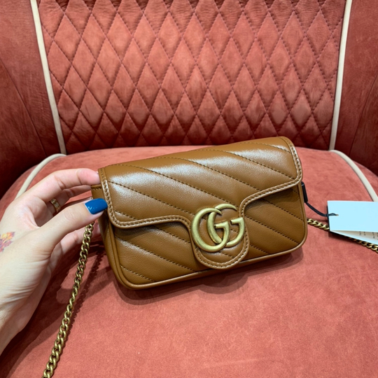 Gucci Marmont 16 cm