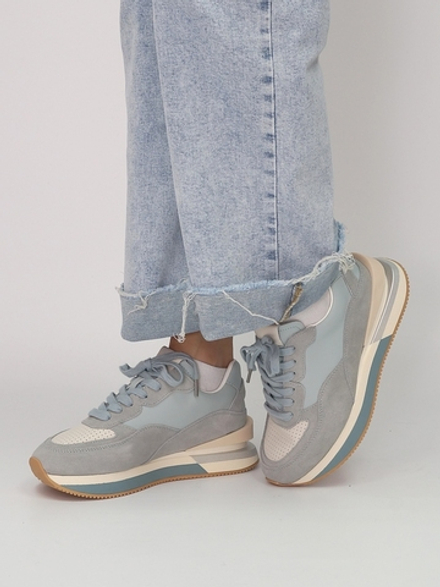 Кроссовки женские демисезонные