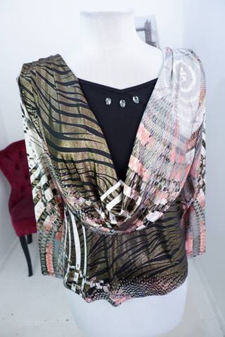 Блузка Маняша красивая, маркировка 96-102, визуально на 48 размер