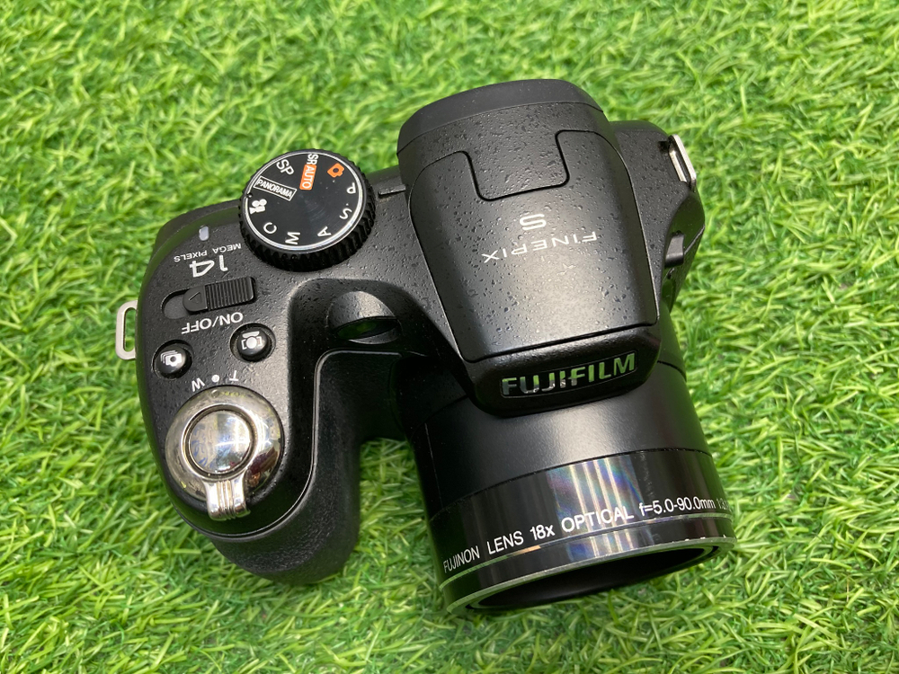 FujiFilm FinePix S2950