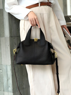 женская сумка на плечо из натуральной кожи