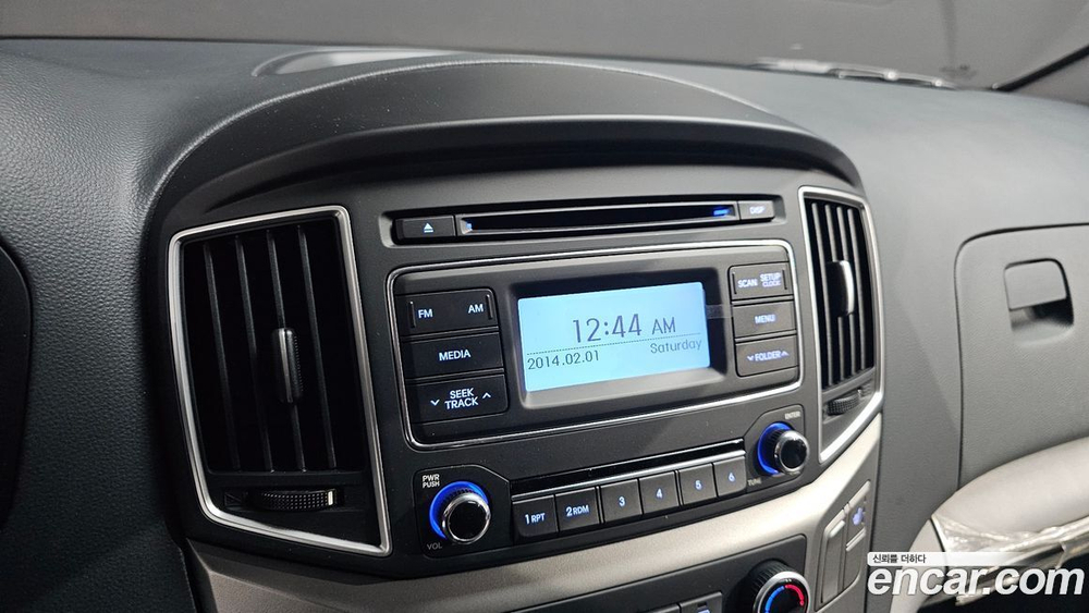 Hyundai The New Grand Starex Van 3-х местный (06.2020)