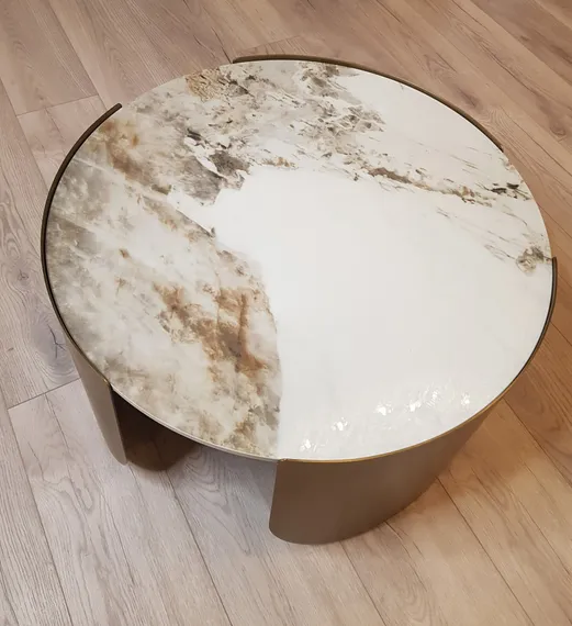 Журнальный столик Stone Antique M, Ø70х37 см, латунь, керамогранит