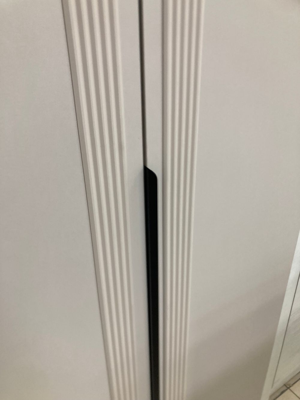 Шкаф 2-х створ. с 3-мя ящиками Ольга-6 кашемир