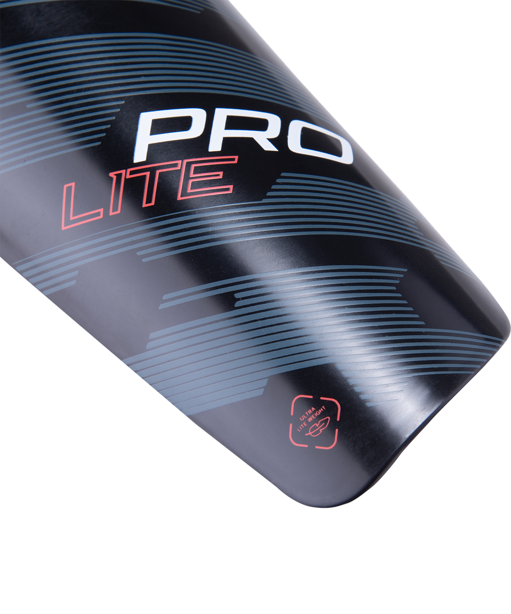 Щитки футбольные Prolite