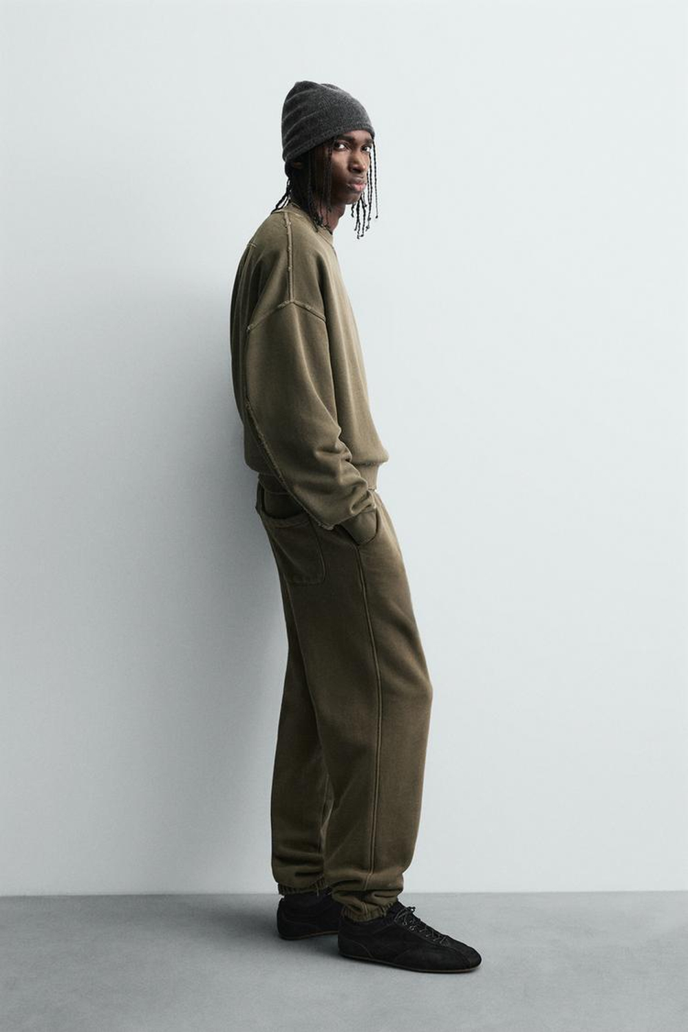 ZARA ТОЛСТОВКА С КРУГЛЫМ ВЫРЕЗОМ И ЭФФЕКТОМ ПОТЕРТОСТИ, ХАКИ