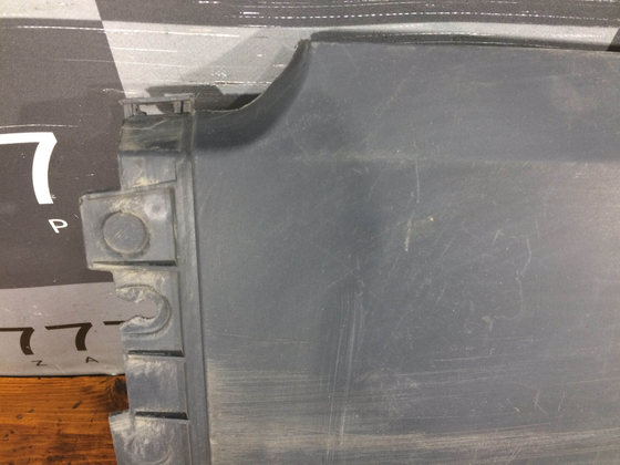 Накладка заднего бампера правая Ford Transit 7 14-нв Б/У Оригинал 1867574