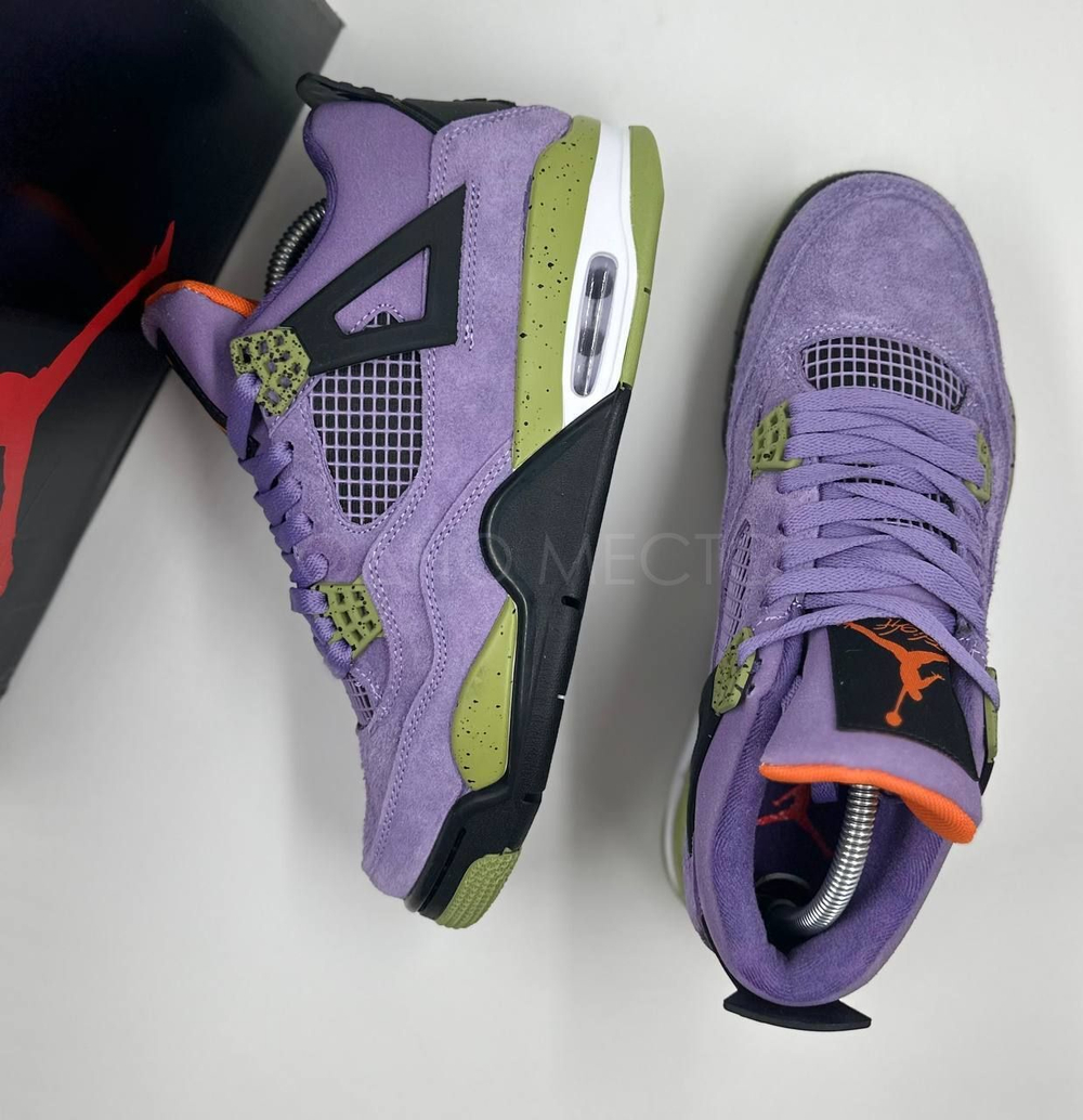 Nike Air Jordan 4 Retro