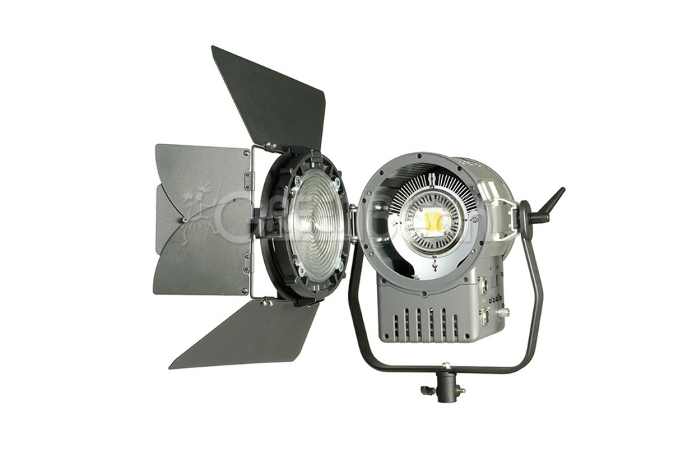 Осветитель светодиодный GreenBean Fresnel 150 LED X3 DMX