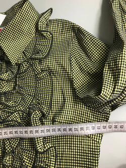 Рубашка с романтичным жабо, но при этом в клетку 46 размер