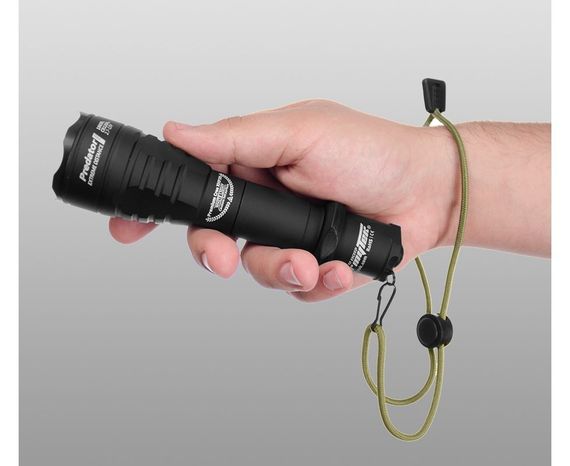 Тактический фонарь Armytek Predator Pro нейтральный свет