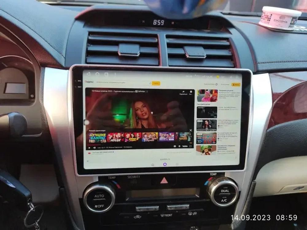 Магнитола для Toyota Camry V50 2011-2014 - Vaycar VA77-0131 на Android 13, 8-ядер, 2Гб-32Гб, 4G SIM-слот