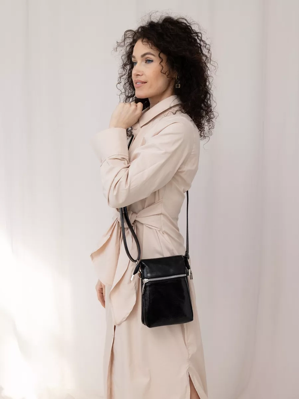 Сумка через плечо под телефон маленькая