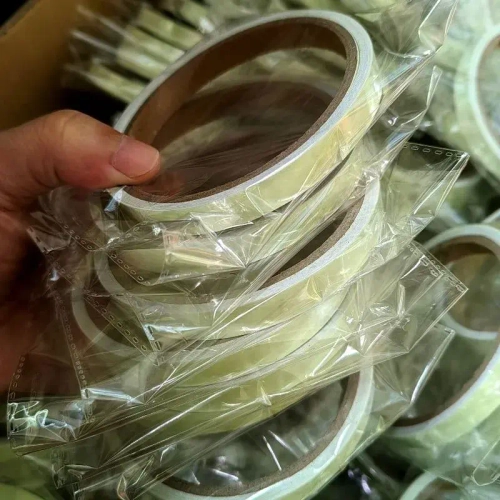 Светящаяся в темноте самоклеящаяся лента, ширина 15 мм, длина 10м