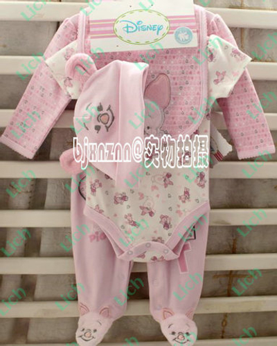 Комплект для новорожденных из 4-х вещей с принтами Пятачка