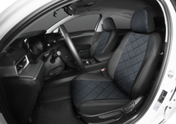 Авточехлы Rival Ромб (зад. спинка 40/60) для сидений Volkswagen Polo V седан 2010-2020, алькантара/эко-кожа, черные, SC.5801.4