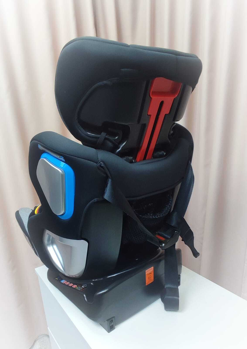 Автокресло KidGo Urban isofix, цвет black 0-36 кг, с 0 до 7 лет