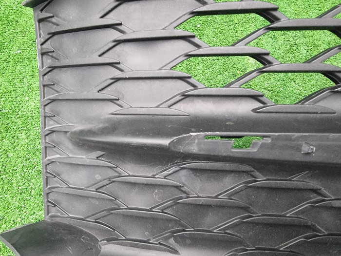 Решетка перед. бампера Mercedes GLE V167 18-24 AMG