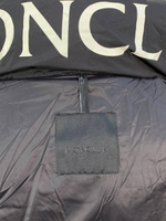 Пуховик Moncler