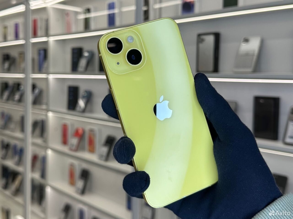 iPhone 14, 256 ГБ б/у