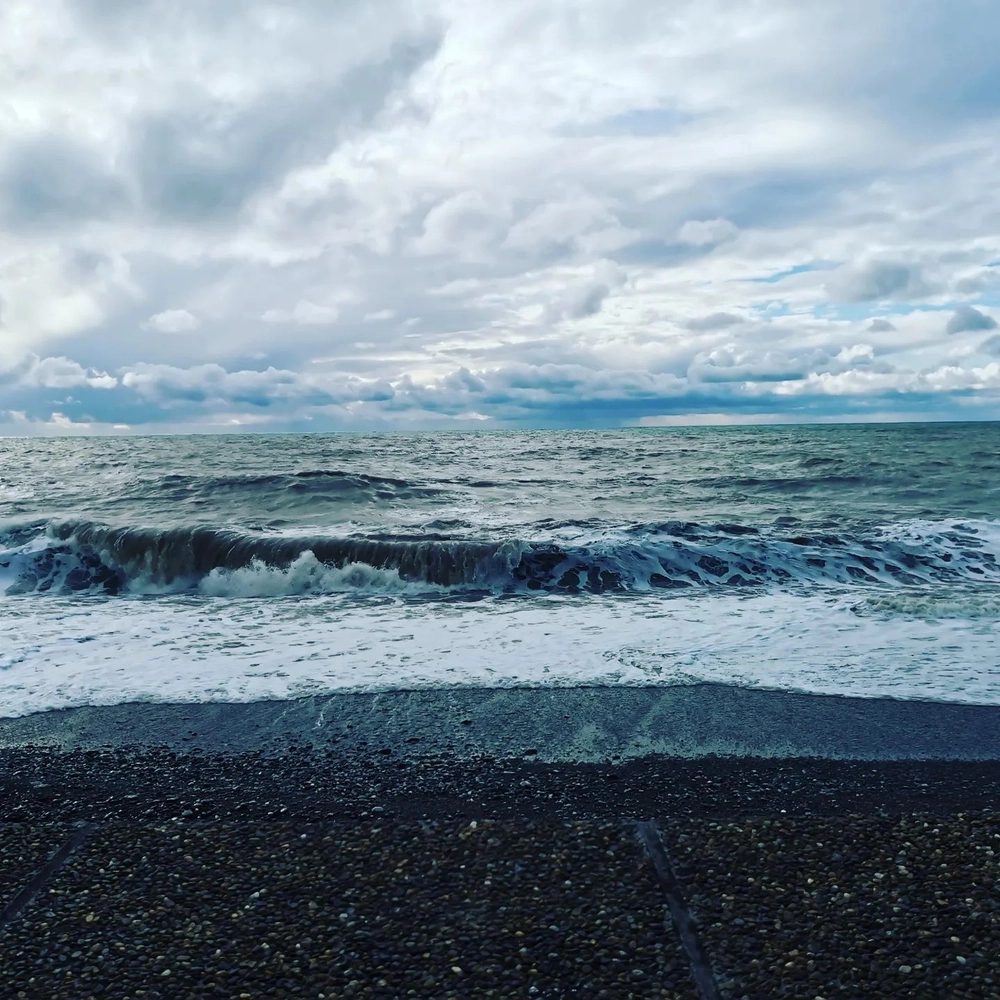 Море