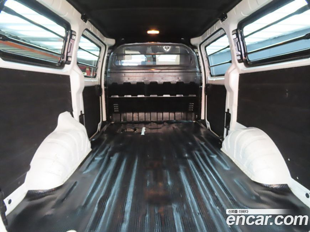 Hyundai The New Grand Starex Van 3-х местный (12.2020)