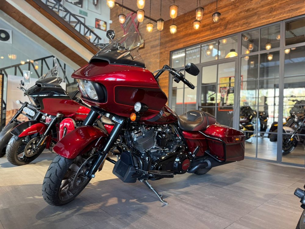 Harley-Davidson Road Glide Special 120th Anniversary