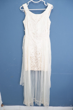 Платье AScool красивое 42 размер, новое