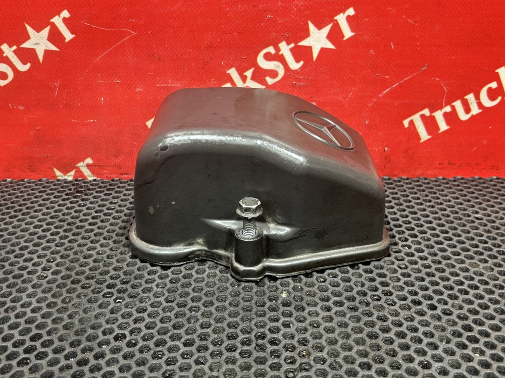 Крышка клапанная