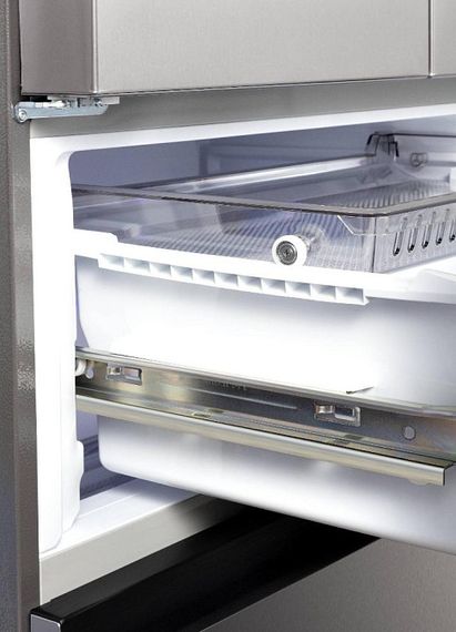 Холодильник Korting KNFF 82535 XN