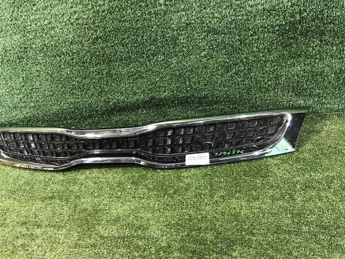 Решетка радиатора KIA Rio 4 X-Line (2017-2020)