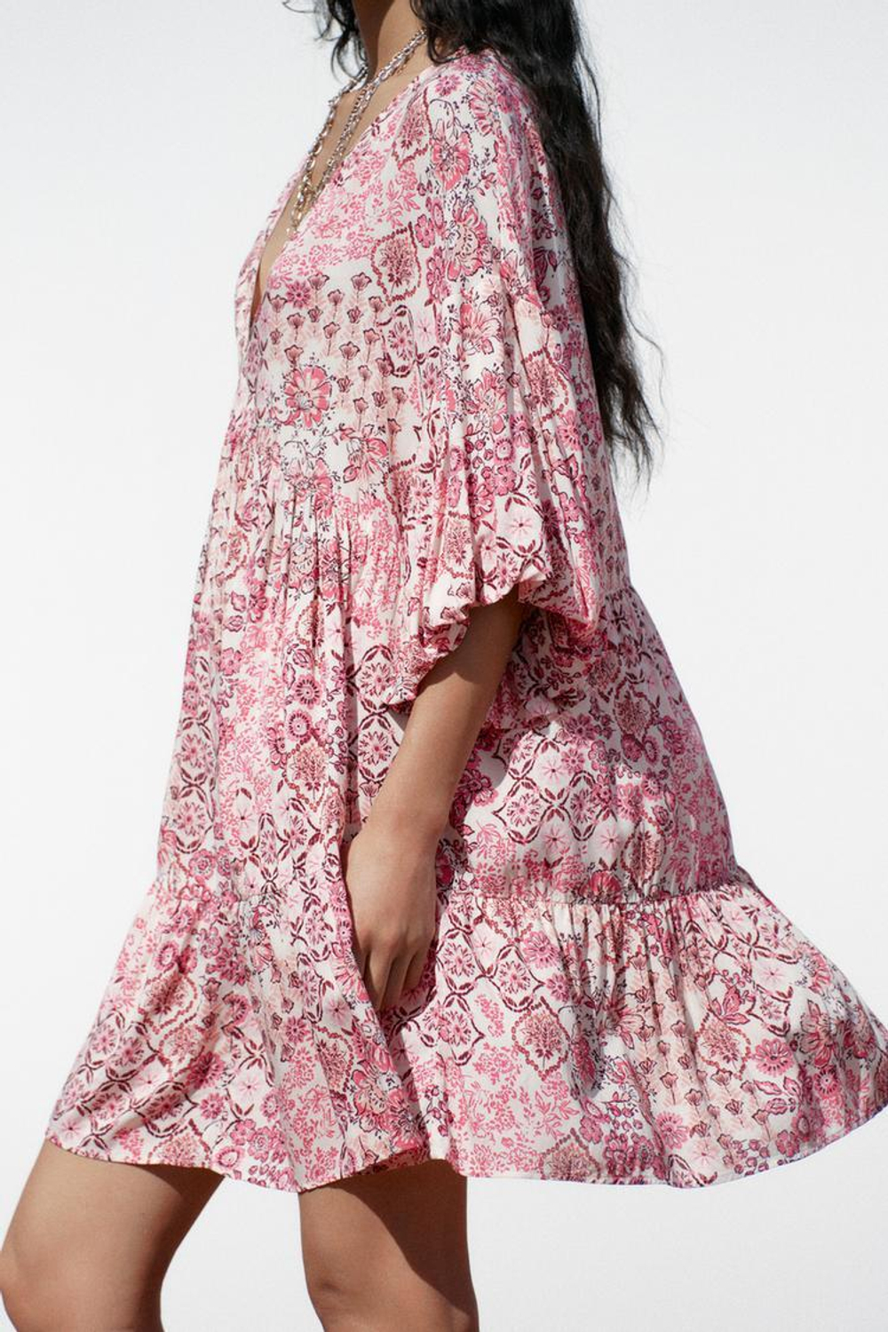 ZARA ПЛАТЬЕ ИЗ ТКАНИ С ПРИНТОМ С ОБЪЕМНЫМИ РУКАВАМИ, РАЗНОЦВЕТНЫЙ