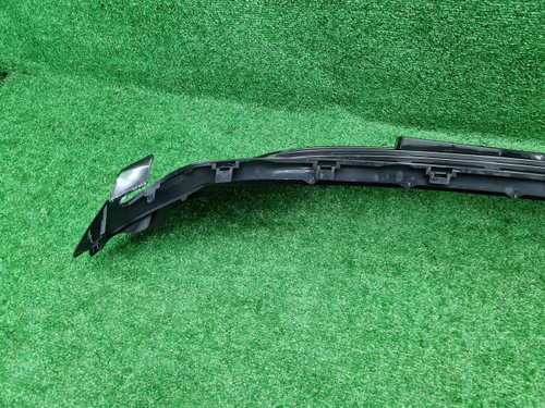 Решетка переднего бампера Toyota Camry xv70 17-21