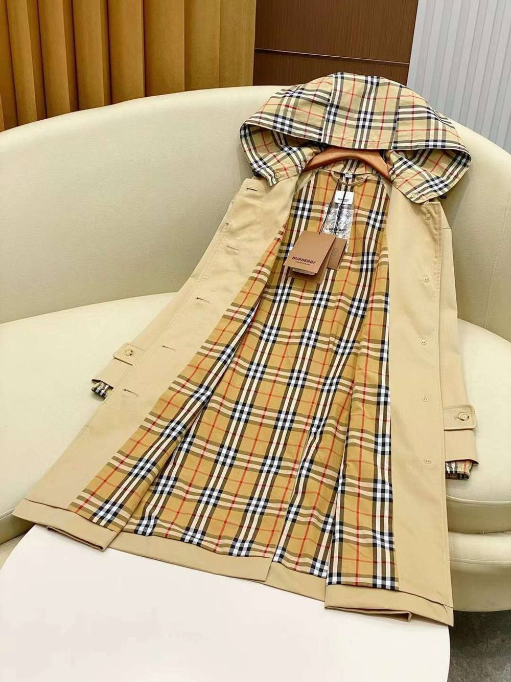 Плащ Burberry