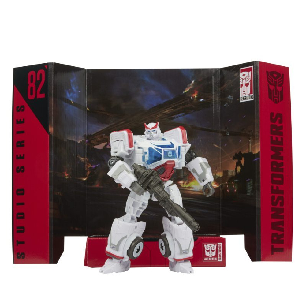 Hasbro Transformers Studio Series - Autobot Ratchet Deluxe F3163