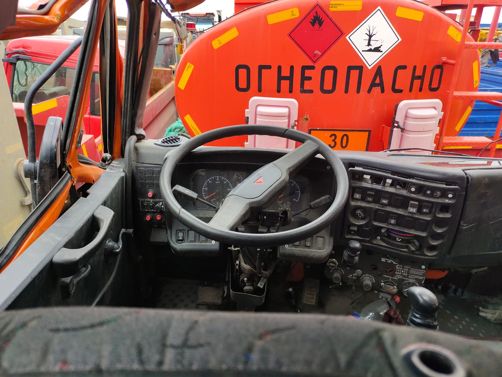 НПО Трансмастер 4671* на шасси КамАЗ 43118 6x6 Автоцистерна пищевая 4671М2-20 (Дизельный, 11,8 л, 30