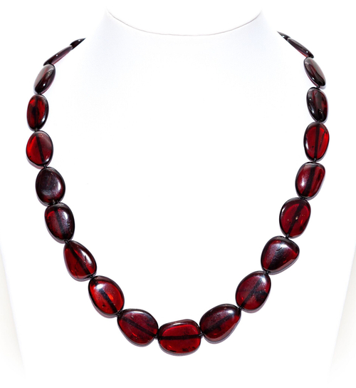 Бусы из натурального янтаря. Длина 50 см, бусины до 20 на 17 мм. Янтарные бусы женские лечебные