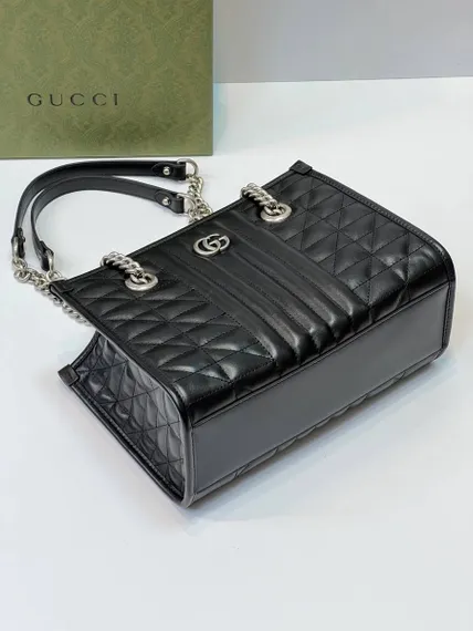 Маленькая сумка-тоут Gucci GG Marmont черный